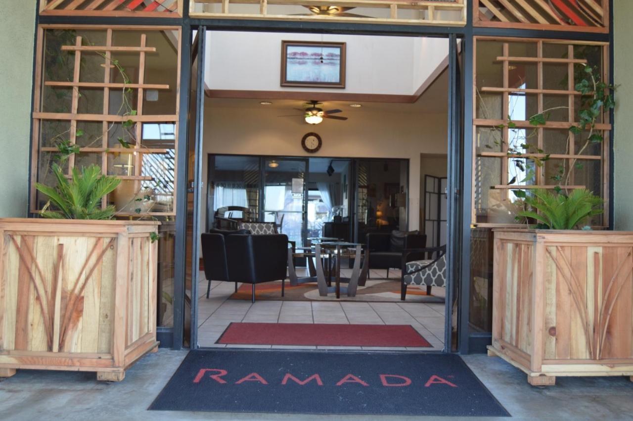 Ramada By Wyndham Arcata Hotel Ngoại thất bức ảnh